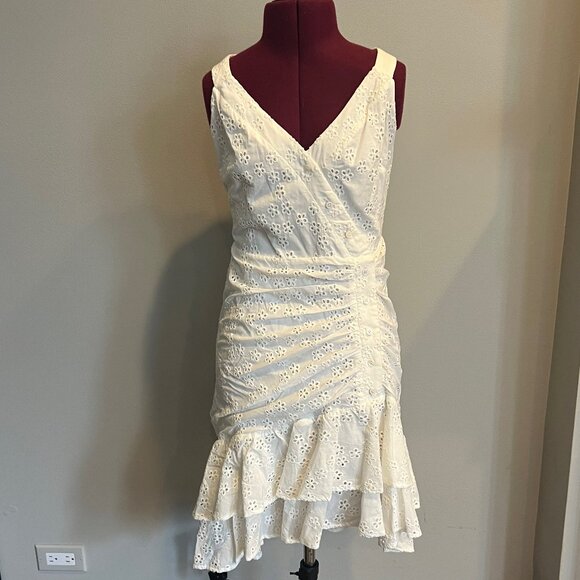 BCBGMaxAzria Dresses & Skirts - NWT BCBGMaxAzria White Eyelet Sleeveless Ruffled Dress Size 2